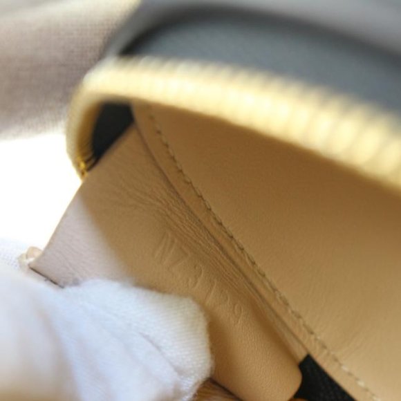 Louis Vuitton Reverse Monogram Boite Chapeau Necklace 4lv524a - Picture 12 of 12